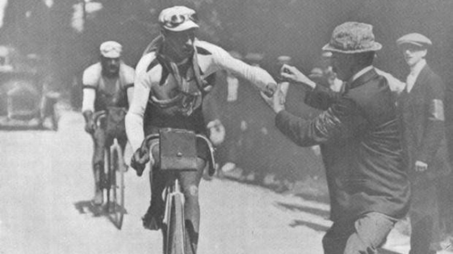 Mérgezéses rejtély a Tour de France-on