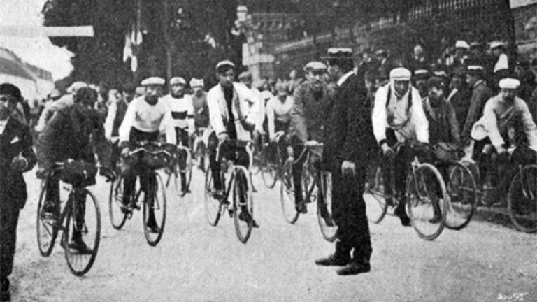 Tour de France 1905 első szakasz rajtja.